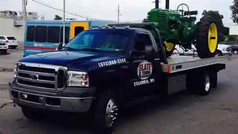 Light Equipment Hauling Columbia MO
